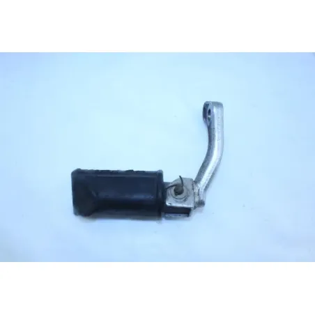 Repose pieds avant gauche SUZUKI GN 125 1982 - 1996