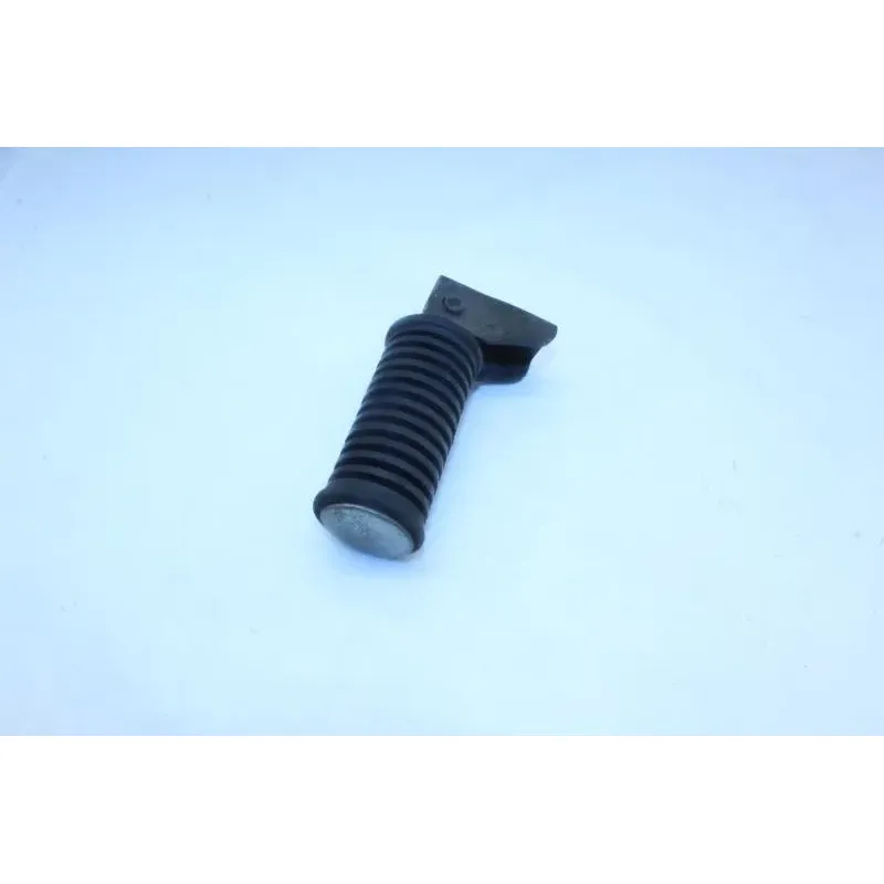 Repose pieds arriere droit SUZUKI GN 125 1982 - 1996