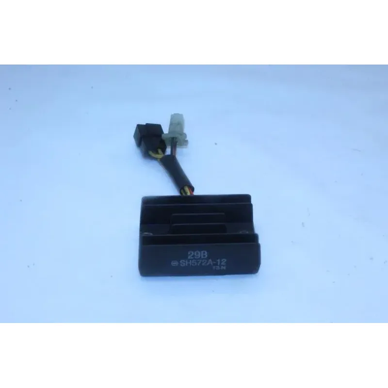 Regulateur charge batterie SUZUKI GN 125 1982 - 1996