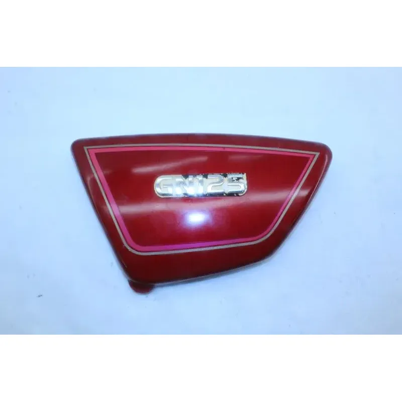 Demi flanc selle gauche SUZUKI GN 125 1982 - 1996