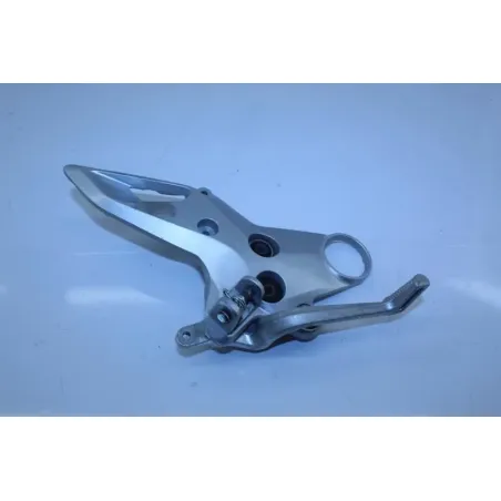 Platine avant droite SUZUKI GSX 1300 BKING 2008 - 2012