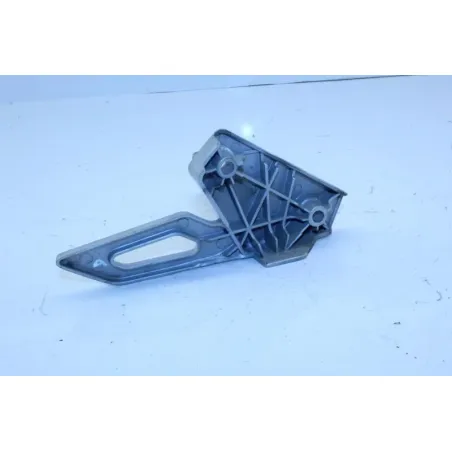 Platine et repose pieds arriere droit PEUGEOT SPEEDFIGHT III 50 2009 - 2015