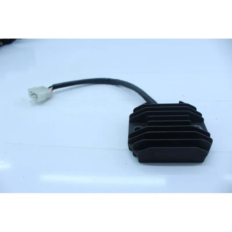 Regulateur charge batterie YAMAHA FZS 600 FAZER 1998 - 2001