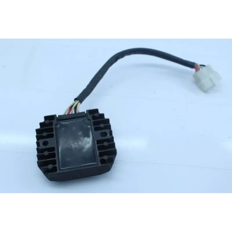 Regulateur charge batterie YAMAHA FZS 600 FAZER 1998 - 2001