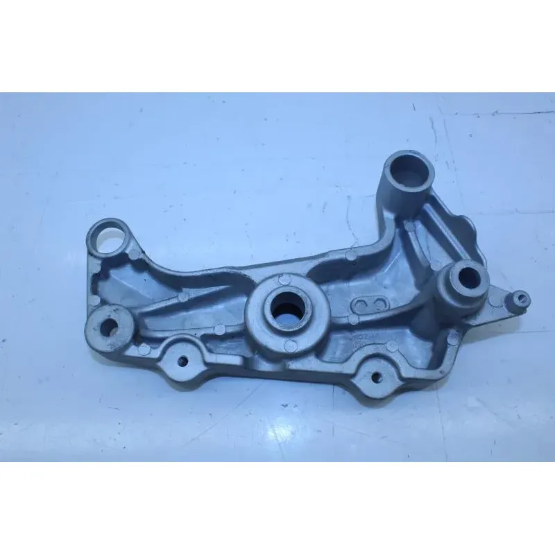 Support platine droit HONDA CB 900 F HORNET 2002 - 2006