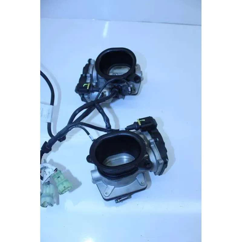 Rampe d'injection DUCATI MULTISTRADA 1200 S ABS 2015 - 2017