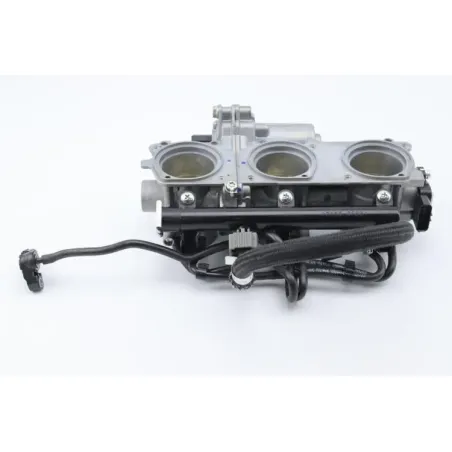 Rampe d'injection TRIUMPH STREET TRIPLE 765 RS ABS 2023 - 2024