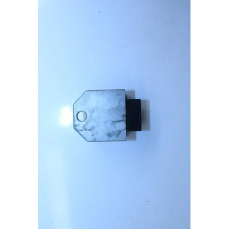 Regulateur charge batterie PEUGEOT LUDIX 50 2010 - 2017