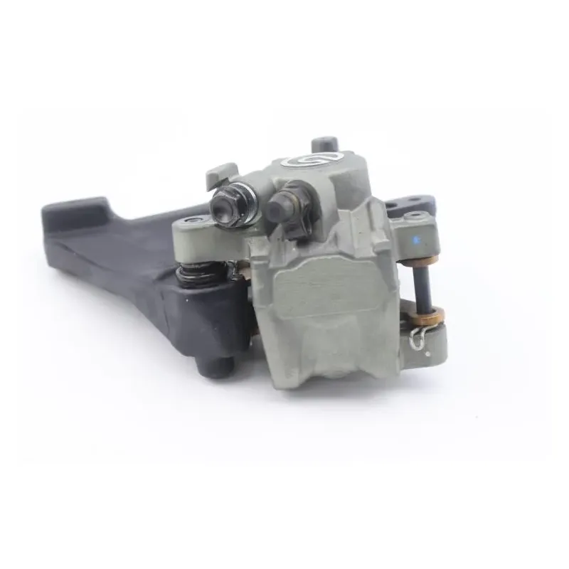 Etrier de frein arriere TRIUMPH STREET TRIPLE 765 RS ABS 2023 - 2024