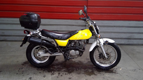 SUZUKI 125 VANVAN