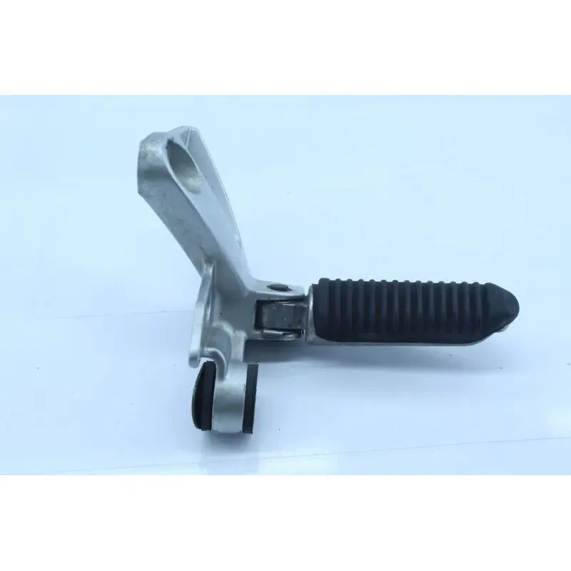 Platine arriere droite SUZUKI GSXF 600 1998 - 2003