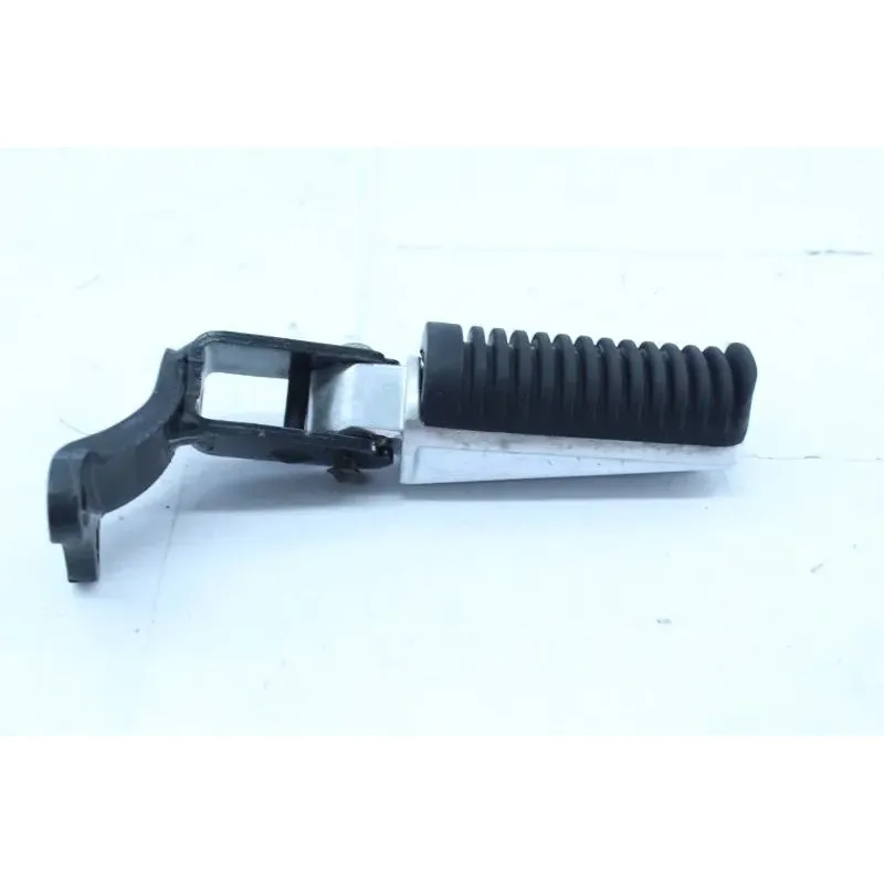Repose pieds arriere droit YAMAHA YPR 125 XMAX 2006 - 2009
