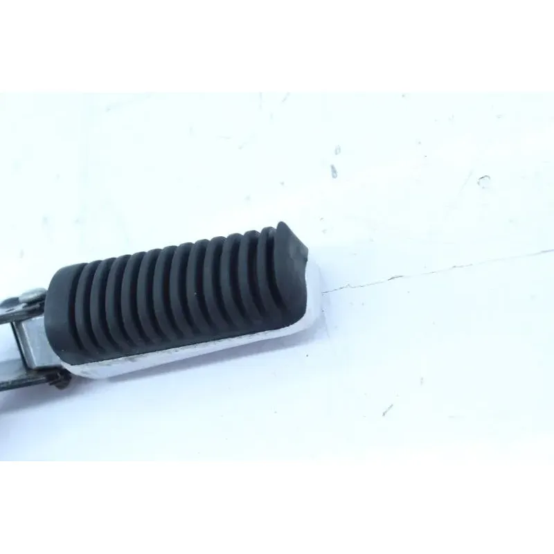 Repose pieds arriere droit YAMAHA YPR 125 XMAX 2006 - 2009