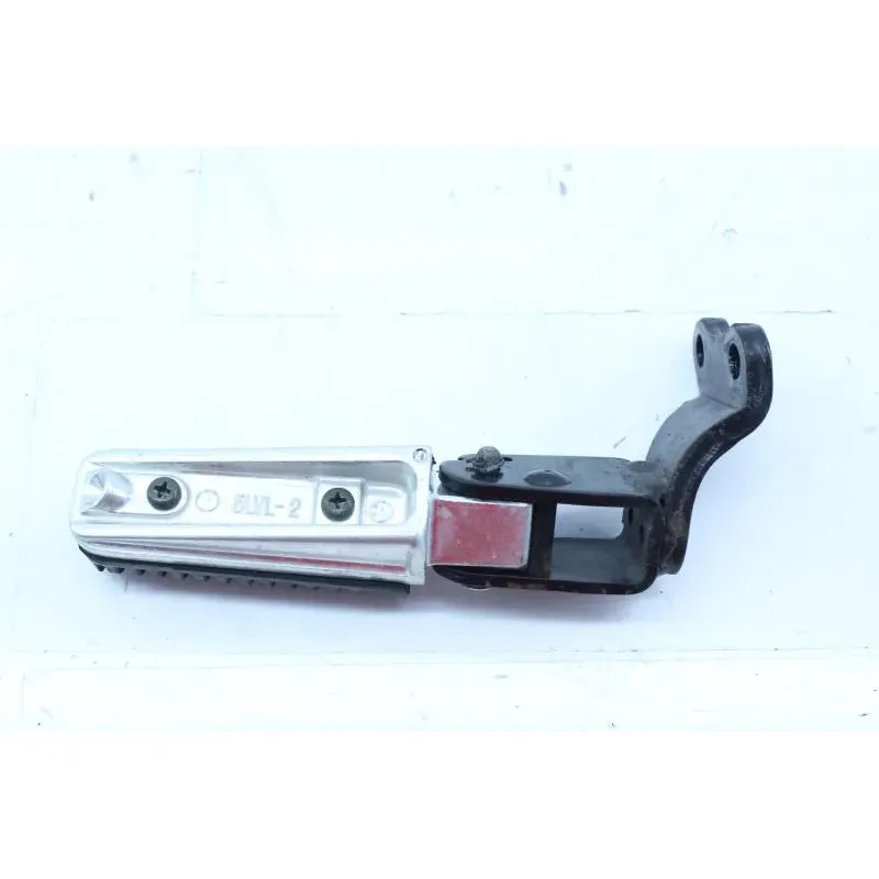 Repose pieds arriere gauche YAMAHA YPR 125 XMAX 2006 - 2009