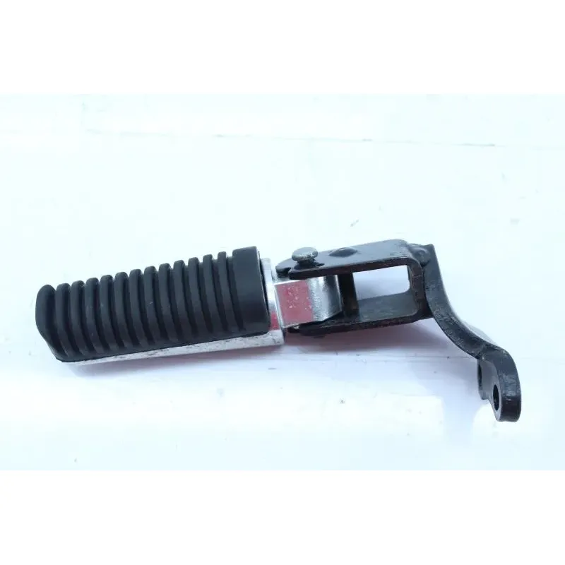 Repose pieds arriere gauche YAMAHA YPR 125 XMAX 2006 - 2009