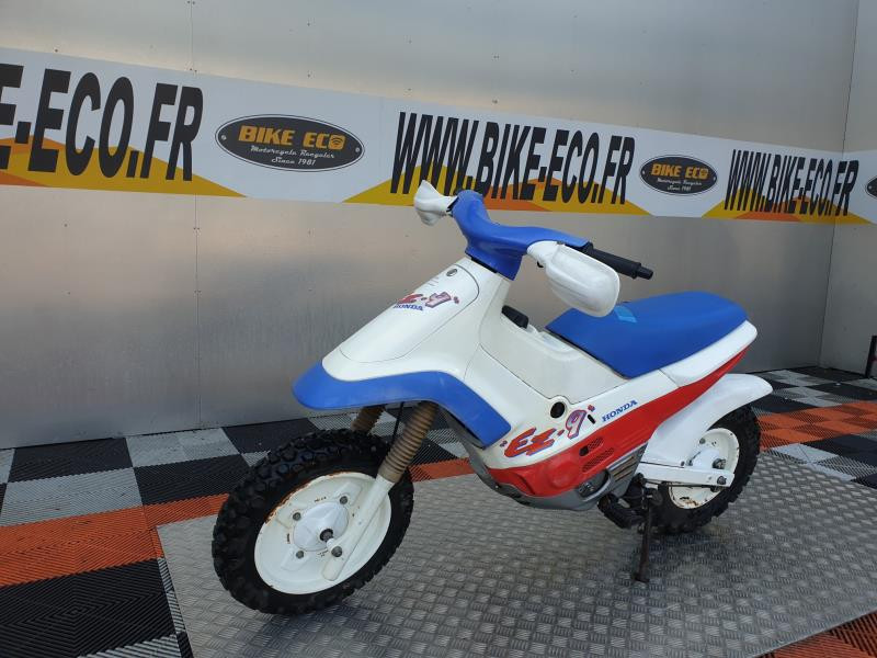 Honda ez 9