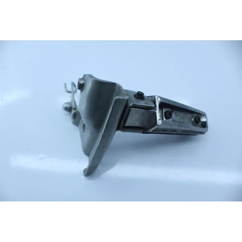 Platine arriere droite YAMAHA XP 500 TMAX ABS 2004 - 2007