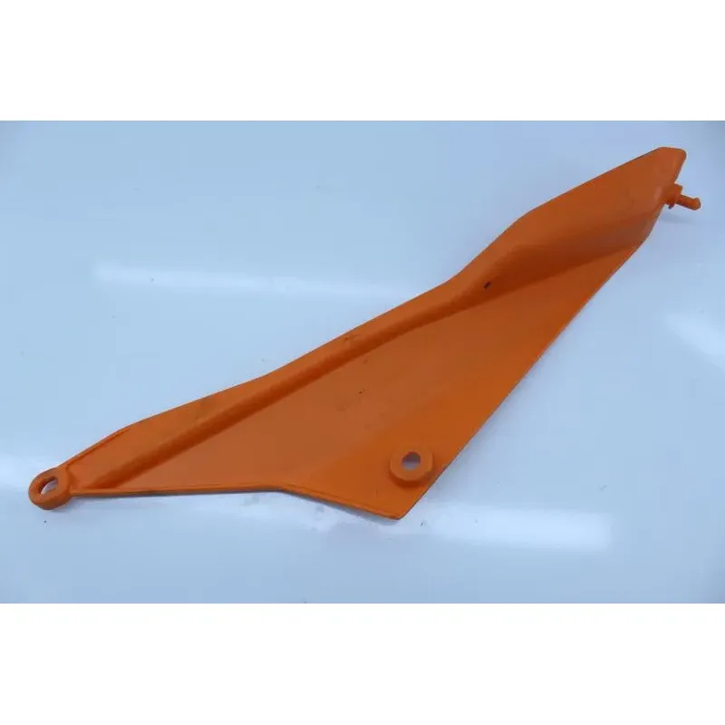 Demi flanc selle droit DERBI SENDA DRD 50 XTREME 2010 - 2017