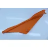 Demi flanc selle droit DERBI SENDA DRD 50 XTREME 2010 - 2017 Demi flanc selle droit DERBI SENDA DRD 50 XTREME 2010 - 2017