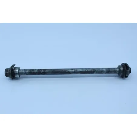 Axe de roue arriere HONDA CB 600 F HORNET 2003 - 2004