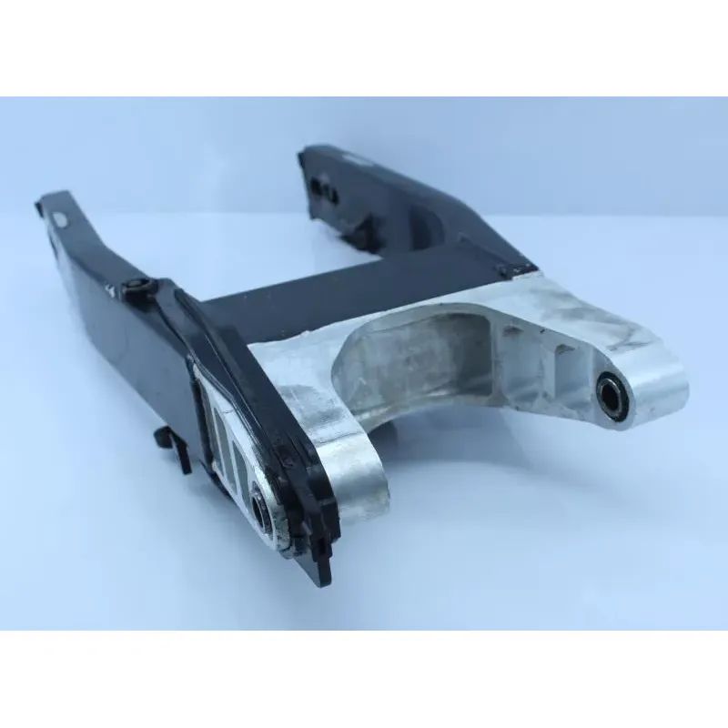 Bras oscillant HONDA CB 600 F HORNET 2003 - 2004