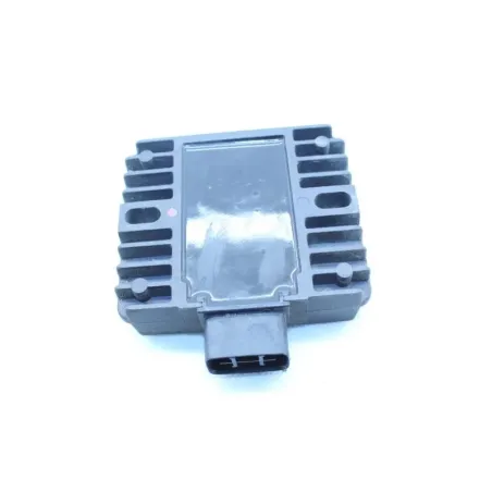 Regulateur charge batterie MV AGUSTA BRUTALE 800 2013 - 2015