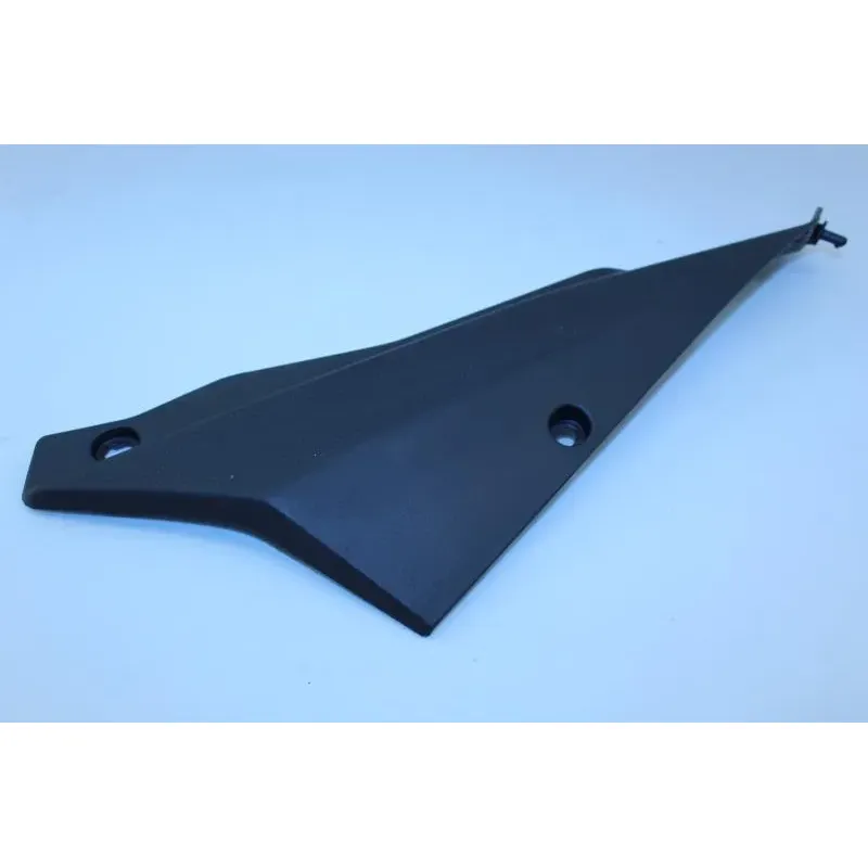 Demi flanc selle droit GILERA RCR 50 2011 - 2018