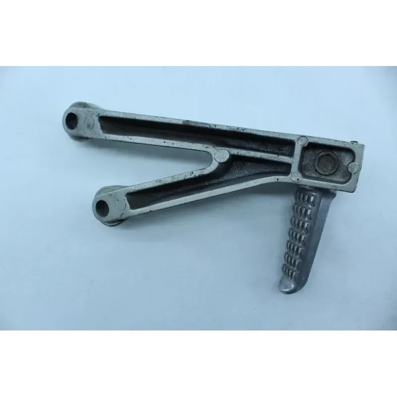 Platine arriere gauche KAWASAKI ZX9R 900 NINJA 2000 - 2001