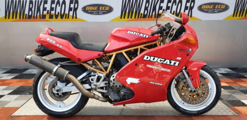 DUCATI 900 SS