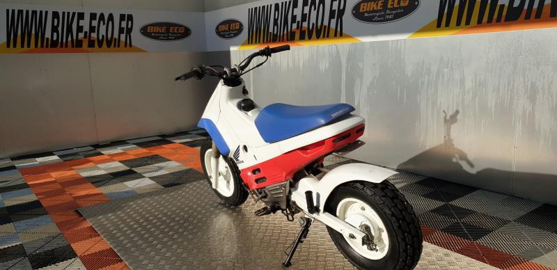 Honda ez 9