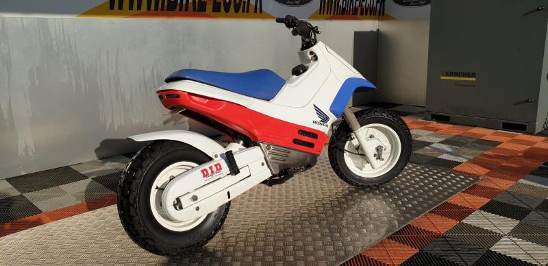 Honda ez 9