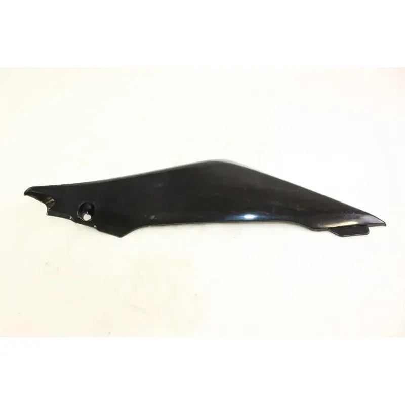 Demi flanc selle gauche SUZUKI GSXR 1000 2005 - 2006