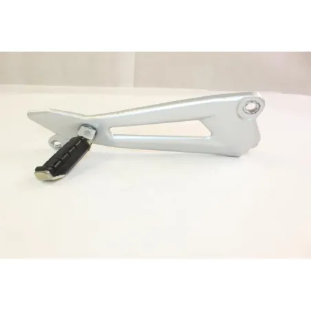 Platine arriere droite YAMAHA YBR 125 2005 - 2006