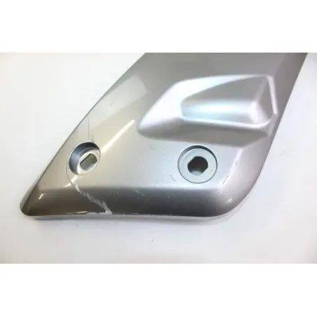 Cache carenage sous selle gauche YAMAHA YPR 125 XMAX 2010 - 2012