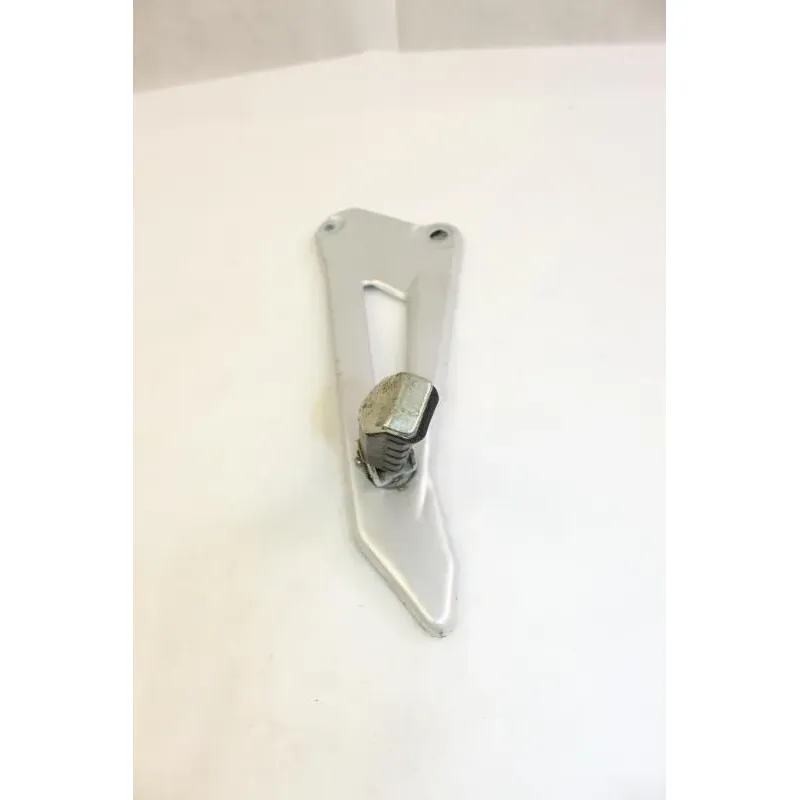 Platine arriere gauche YAMAHA YBR 125 2007 - 2009