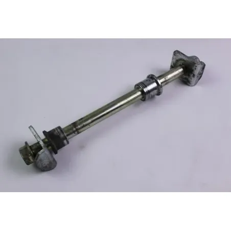 Axe de roue arriere HYOSUNG GT 650 COMET 2004 - 2006