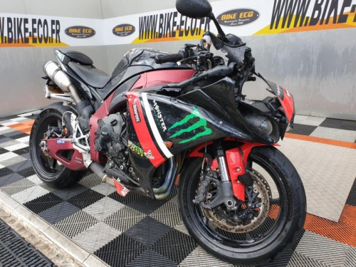 YAMAHA R1 1000 CROSSPLANE