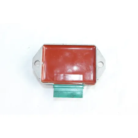 Regulateur charge batterie PIAGGIO ZIP 50 2008 - 2012