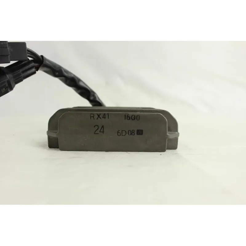 Regulateur charge batterie SUZUKI SV 650 N 2003 - 2007