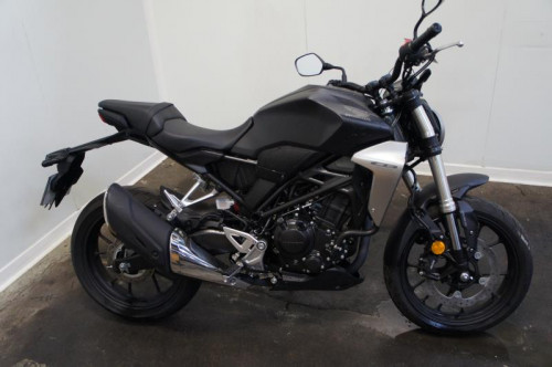 HONDA CB 300 R