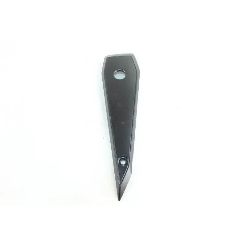 Demi flanc selle gauche YAMAHA FZ1 1000 N 2006 - 2010