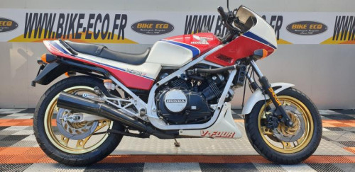 HONDA VF 750 F