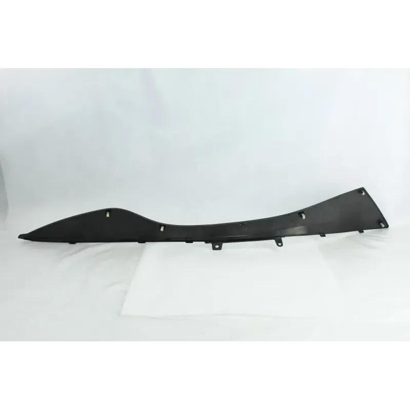 Demi flanc selle droit SUZUKI UH 400 BURGMAN 2007 - 2010