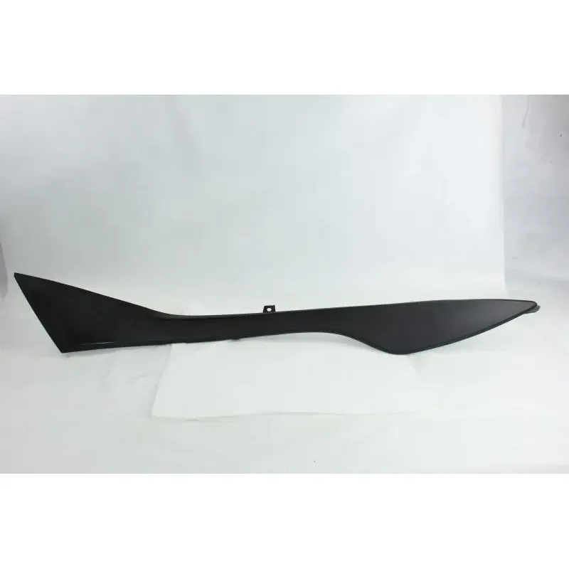 Demi flanc selle gauche SUZUKI UH 400 BURGMAN 2007 - 2010