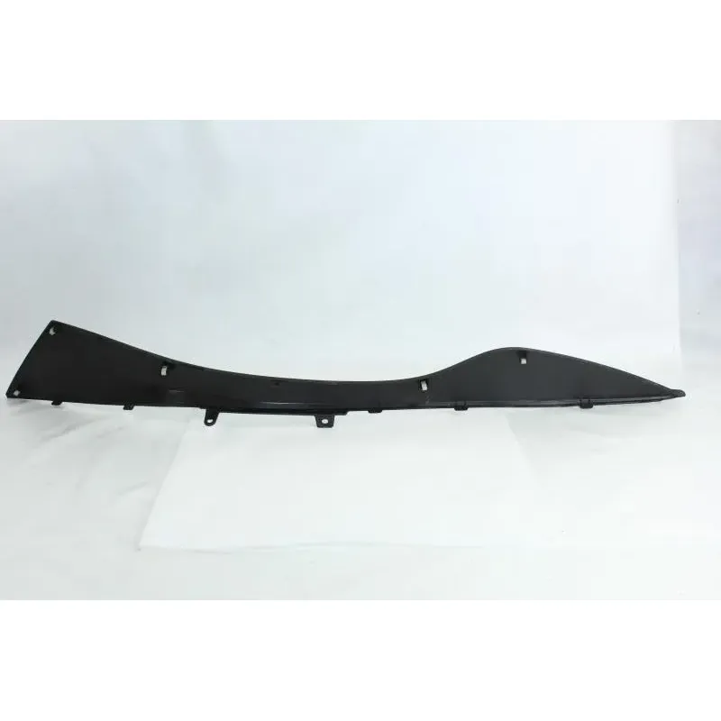 Demi flanc selle gauche SUZUKI UH 400 BURGMAN 2007 - 2010