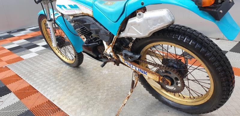 Honda tlm 200
