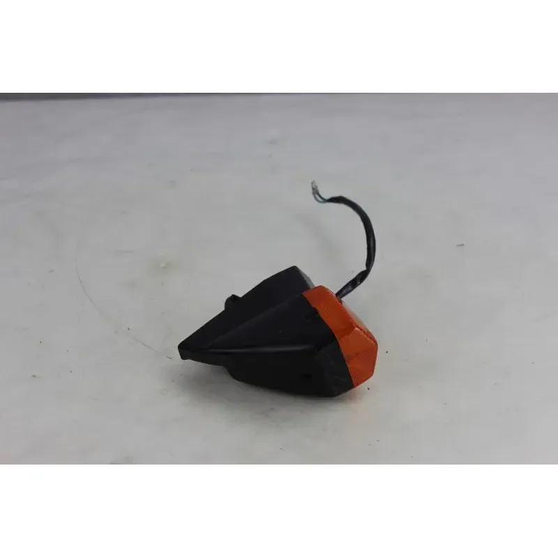 Clignotant arriere droit HONDA VFR 750 1986 - 1989
