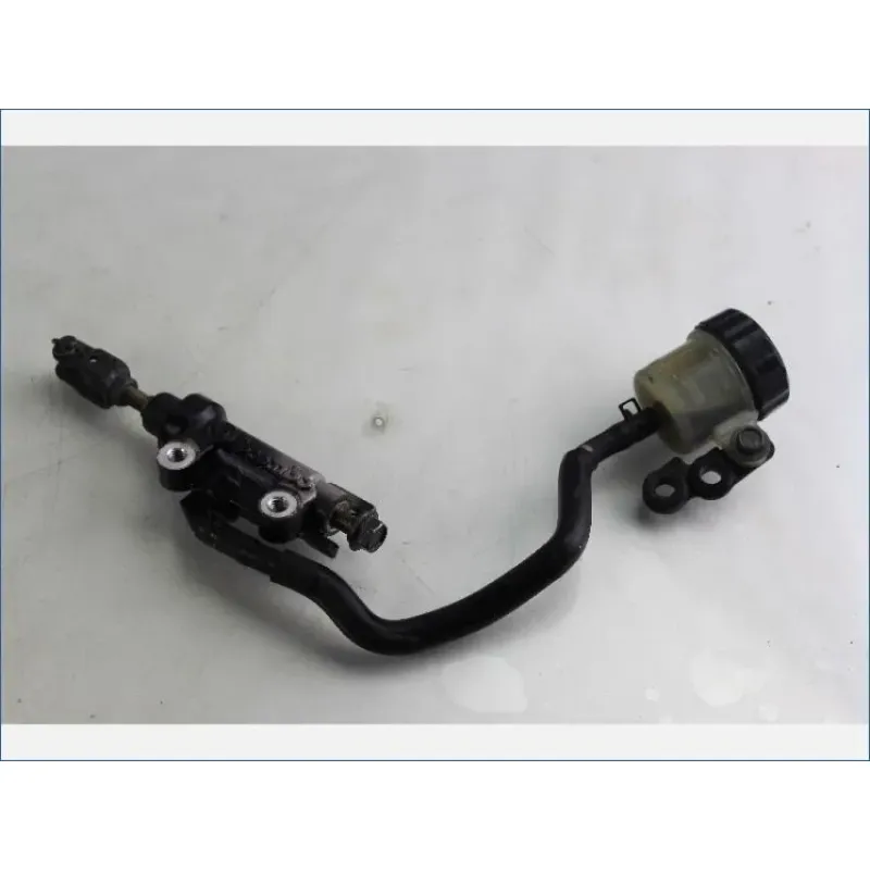 Maitre cylindre frein arriere YAMAHA FZ6 600 N 2004 - 2006