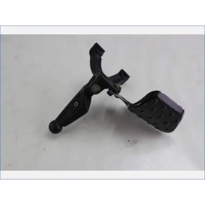 Platine avant droite BENELLI TNT 899 2012-2014
