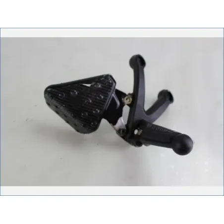 Platine avant droite BENELLI TNT 899 2012-2014